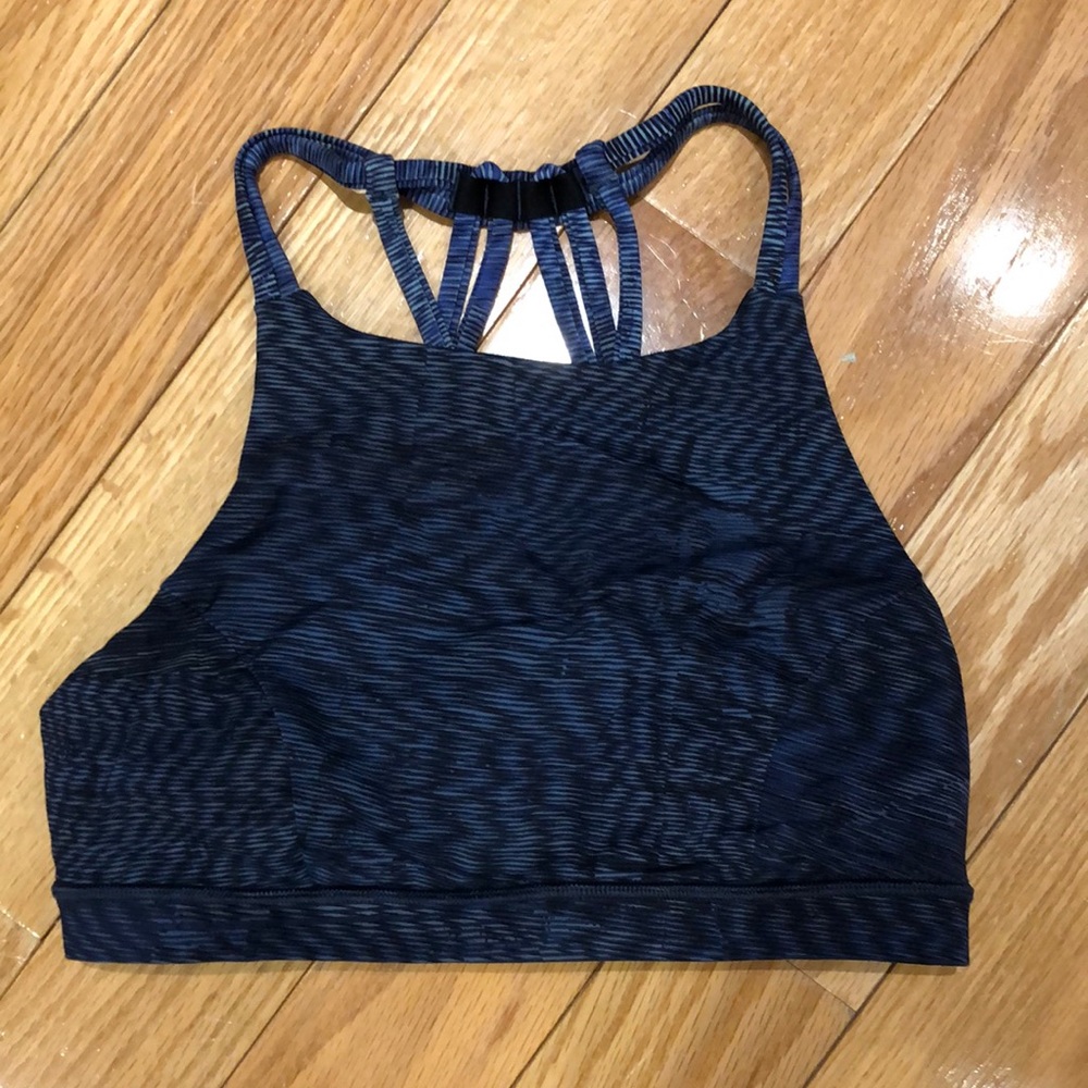 lululemon sports bra, size 6